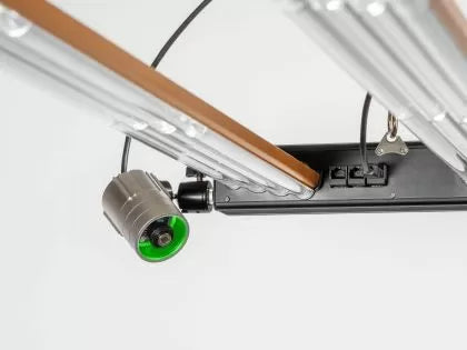 Dimlux Xtreme Series LED 750W + NIR – lampă LED pentru creștere și înflorire