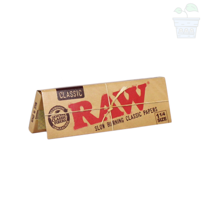 RAW slim cigarette rolling papers 1 1/4